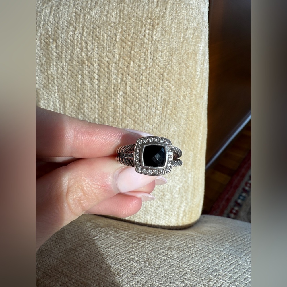 David Yurman - PETITE ALBION® RING - Picture 8 of 9